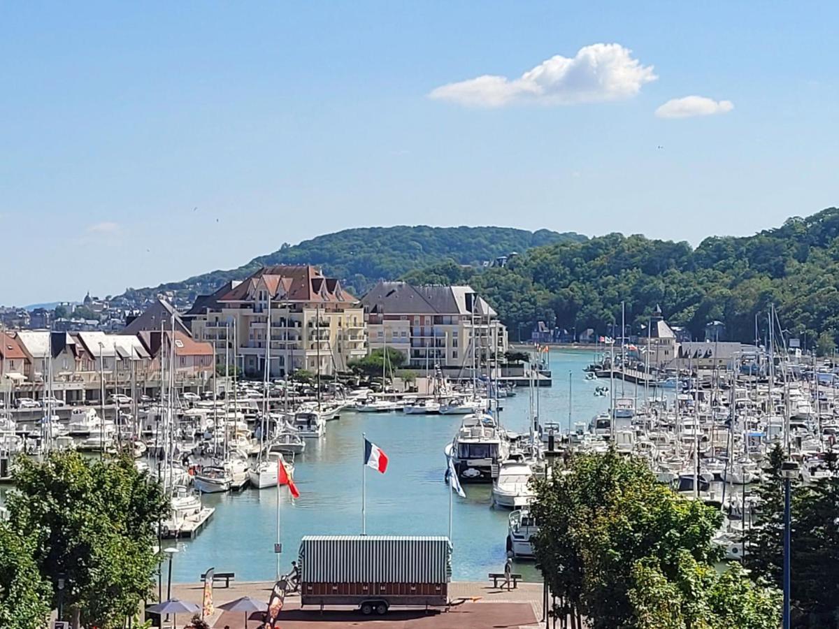 Duplex 2 Pieces Port Cabourg - 2 A 4 Personnes - Terrasse - Vue Port - Exclusif Book Ing Apartment Див-сюр-Мер Екстериор снимка